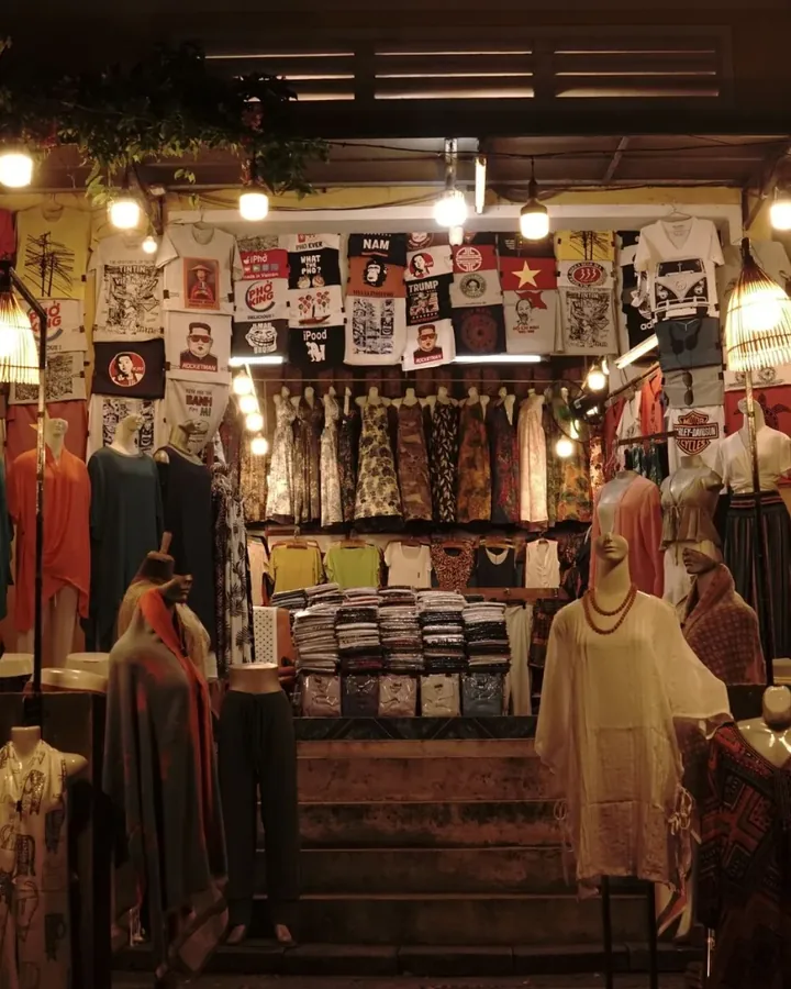 Không gian shop